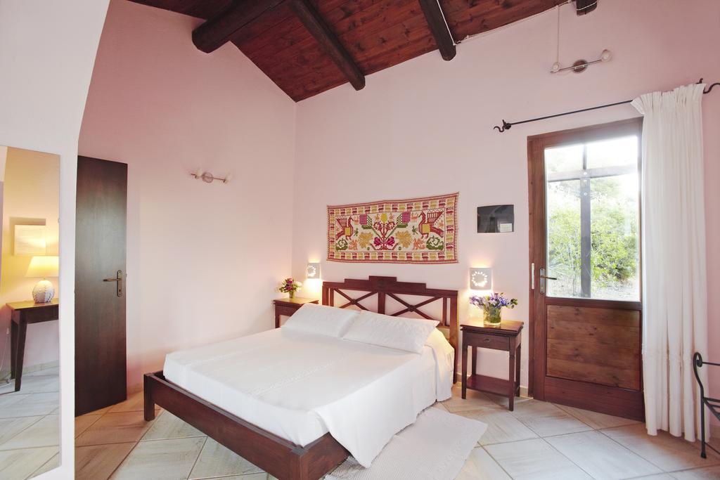 Hotel Rio Molas Muravera Bagian luar foto