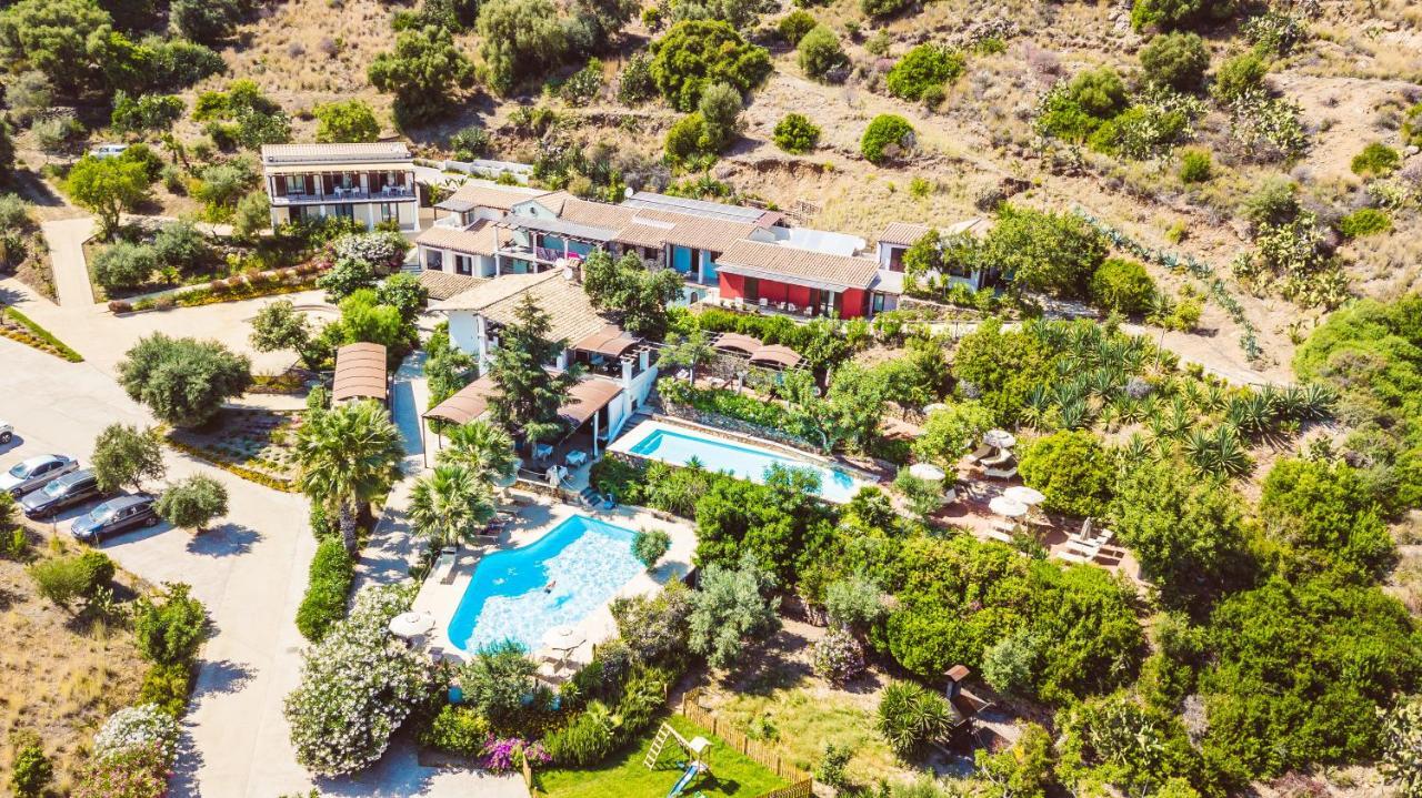 Hotel Rio Molas Muravera Bagian luar foto